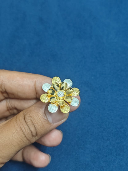925 SILVER FLOWER WITH GOLD PLATING (SMALL SIZE)